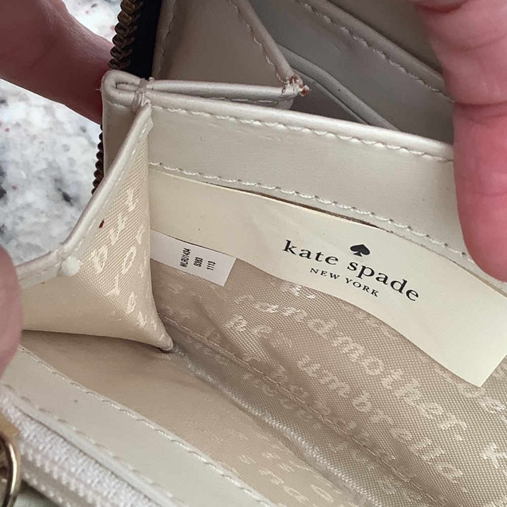 🦔 Kate Spade New York Hedgehog Wallet – Rare & Playful Print! Fantastic Shape! - Picture 4 of 10